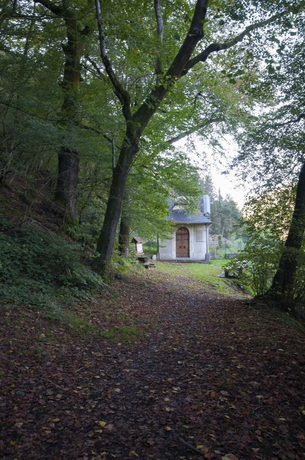 Le Bateau Ivre Villa Fumay Exterior photo
